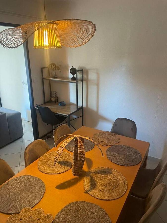Appartement Proche Gare Tgv Nîmes Eksteriør billede